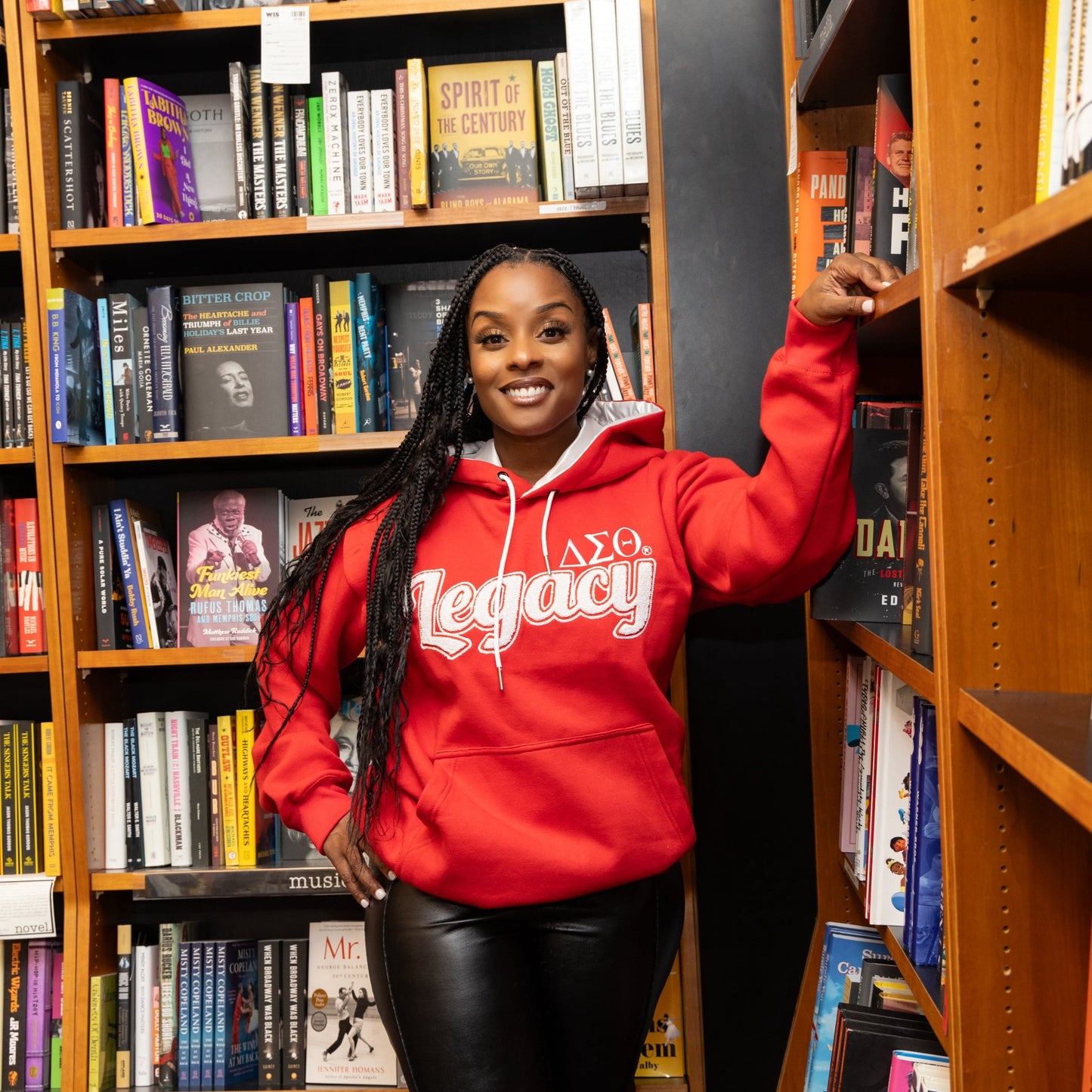 Delta Sigma Theta Sorority, Inc. LEGACY SWEATSHIRT (RED)